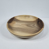 نمای بالای میوهخوری چوبی با رنگ طبیعی چوب و بافت زیبا